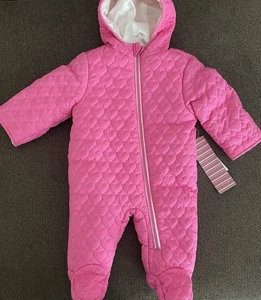NWT Wippette Girls Heart Print One Piece Snowsuit Size 3/6M Pink - Picture 1 of 4