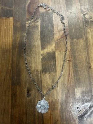 19” Silver Tone Sabika SPR22 Chain Necklace Gray Stone Floral Pendant - Image 1 of 4