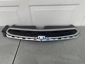CHEVROLET CRUZE UPPER GRILLE 15 16 GRILLE OEM GENUINE - Picture 1 of 3