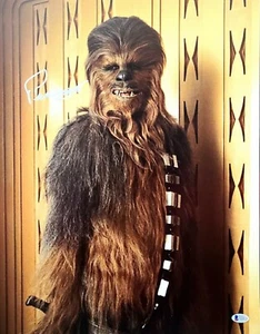 PETER MAYHEW Signed STAR WARS "Chewbacca" 16x20 Photo BECKETT BAS #D26816 - Picture 1 of 3