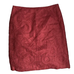 Due Per Due Women’s Red Eyelet Straight Lined Zipper Mid Length Skirt Sz 12 - Picture 1 of 6