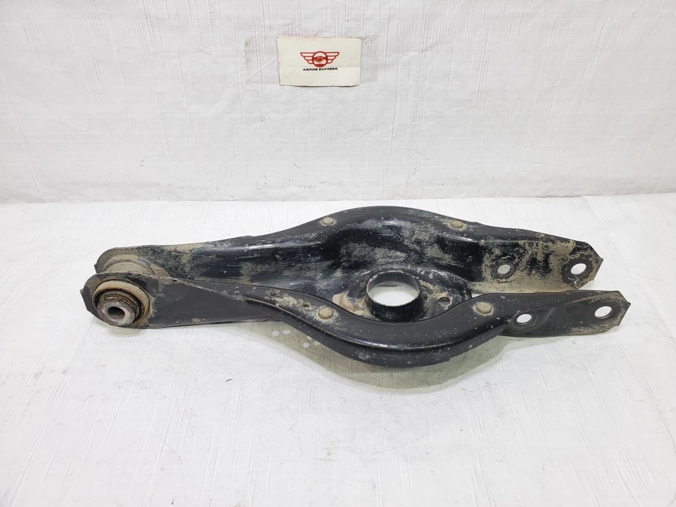 2012-2014 宝马 3 系列 335i xDrive 下控制臂后左 LH 侧原始设备制造商 — 第 1/4 张图片