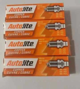 AUTOLITE Copper Spark Plug No. 66 Resistor Box of 4 Plugs - Brand New FREE SHIP - Picture 1 of 2