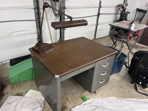 vintage metal tanker desk and light Cover