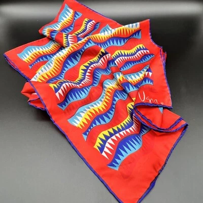 Cachecol Vera Neumann vintage década de 1970 vermelho, branco, azul, amarelo design dente de serra retângulo - Imagem 1 de 4