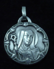 Ancienne médaille de Sainte-Odile en métal argenté 20 mm