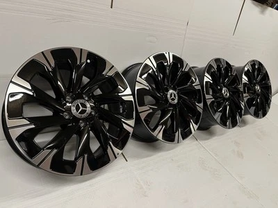 Original W447 Mercedes V-Klasse 18" Felgen A4484011500 NEU DEMO A4474018300 - Bild 1 von 4