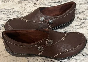 New Clarks Women's Ashland Lane Q Slip On Loafer 7 Narrow Comfort Work - Picture 1 of 15
