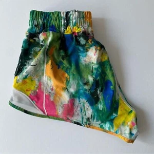 Lululemon Hotty Hot Shorts size 4 LR 2.5” Multicolor Paint Splatter Abstract - Picture 1 of 11