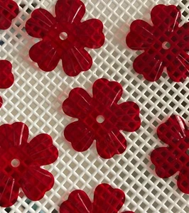 Sequins Large Flower Daisy 35mm 1.5in Red Translucent Couture Read Description - Bild 1 von 2
