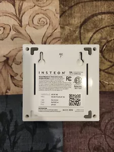 Insteon 2245222 Controller Hub - Picture 1 of 4