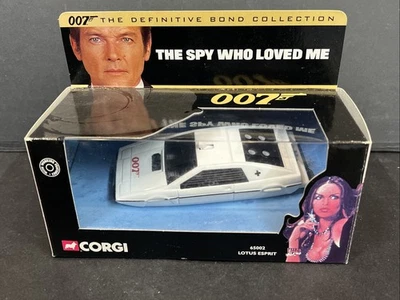 Vintage 2001 Corgi Lotus Espirit James Bond The Spy Who Loved Me 65002 + Rockets - Image 1 of 4