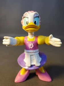 Epcot Center Disney Daisy Duck 3½" PVC Figure - Picture 1 of 8