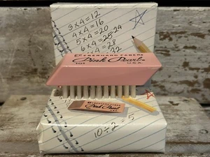 Cepillo de uñas y jabón vintage Avon Scrub Away nuevo en caja - Imagen 1 de 4
