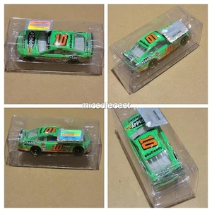 NO BOX 2013 Danica Patrick #10 Godaddy Irish ARC Nascar Diecast 1:64 SHR NEW - Picture 1 of 5