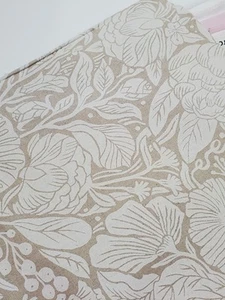Figo Fabric Floral White Taupe Cotton Linen Blend Quilt Cream FAT QUARTER - Picture 1 of 3