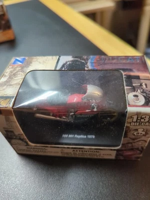 NewRay DUCATI  900 MH REPLICA 1979  motorcycle 1:32 diecast model toy NEW IN BOX - Image 1 of 2