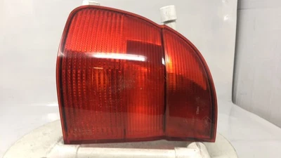 Оригинальный левый задний фонарь 1999-2000 Bmw 540i для водителя D3503 - Изображение 1 из 4