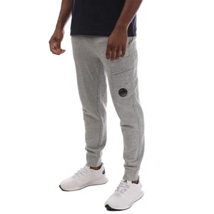 Herren C.P. Company Jogginghose mit diagonalen erhöhten Fleece-Gläsern in Grau - Bild 1 von 4