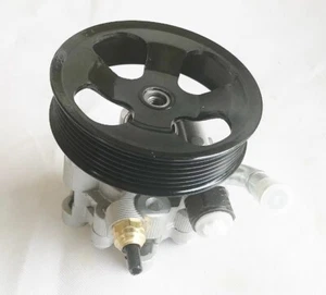 FOR TOYOTA  AVENSIS VERSO 2.0i POWER STEERING PUMP NEW 44310-28270 44310-42070 - Picture 1 of 4