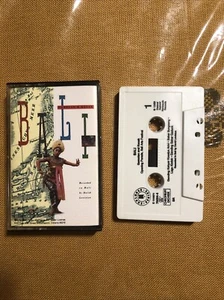 Gamelan & Kecak "Bali" cassette C144671 by David Lewiston Electra Nonesuch - Picture 1 of 5