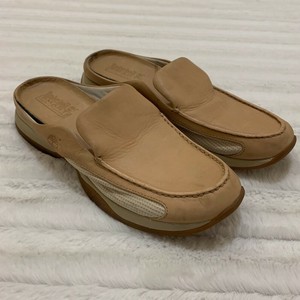 Las mejores ofertas en Zueco Timberland bajo (1-1.9 pulgadas) altura del  tacón Zapatos cómodos para mujeres | eBay