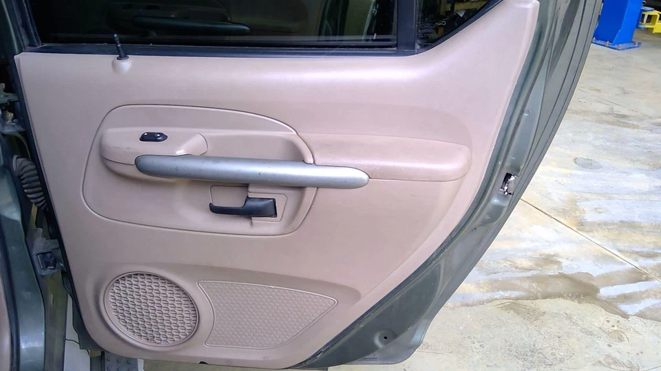 01-03 Ford Explorer Sport Trac Panel de moldura de puerta trasera lado del pasajero derecho bronceado OEM Foto 1 de 1