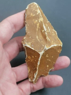 Middle Paleolithic Neanderthal France Mousterian scraper Levallois Nice patina! - Image 1 of 4