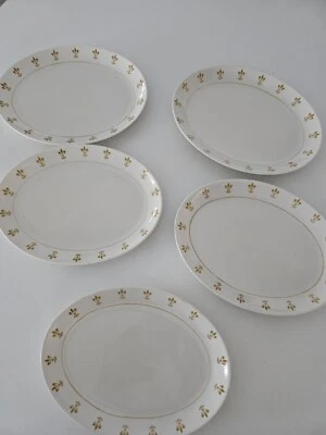 RARE Vintage Homer Laughlin Set of 5* Oval Plates 10.5 X 8 Fleur de Lis - Image 1 of 4