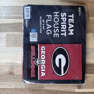 Georgia Bulldogs Team Spirit House Bandera 28” X 40” Nuevo Fútbol SEC Foto 1 de 3
