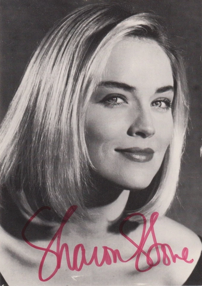 SHARON STONE Original Autogramm signierte Großpostkarte Top Portrait - Bild 1 von 2