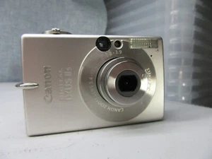 CANON DIGITAL CAMERA IXUS II S (E) 3.2 Needs New Battery And Charger - Picture 1 of 3