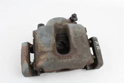 03-08 Pinza de freno delantera derecha del lado del pasajero BMW Z4 E85 Roadster 6758114 OEM Foto 1 de 4