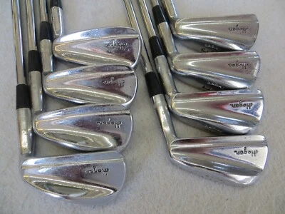 JUEGO DE HIERRO USADO PARA MUJER BEN HOGAN RADIAL 3-EW VECTOR DAMA/ACERO DIESTRO Foto 1 de 4