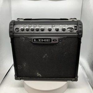 Line 6 Spider III 15 Watt Guitar Combo Amp 1x8 Modeling Amplifier Powers On Read - Picture 1 of 8