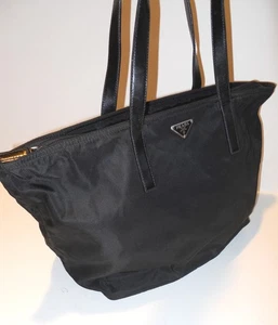 VINTAGE PRADA WOMEN'S BLACK NYLON TESSUTO LARGE TOTE/SHOULDER BAG- ITALY-AWESOME - Picture 1 of 12