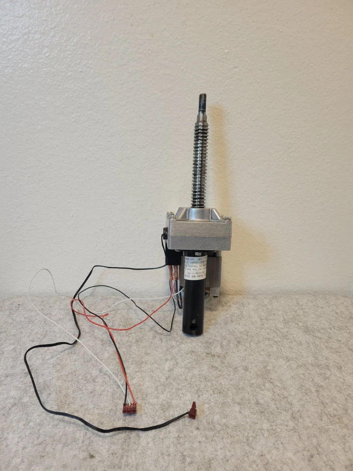 Treadmill Incline Motor 193413  040-0744  PH-18R  - Image 1 of 4