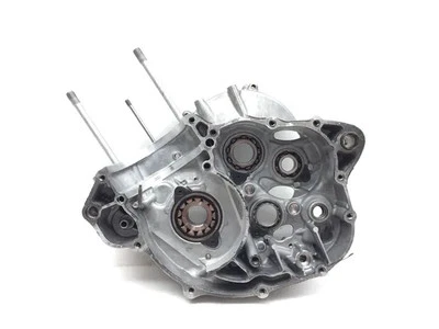 Engine Left Right Center Cases 2017 Husqvarna FX350 3303 - Изображение 1 из 4