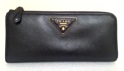 Prada Gold Hardware Black Saffiano Corner Zip Wallet - Image 1 of 4