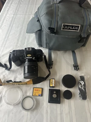 Cámara fotográfica Nikon N4004 AF 35 MM con bolsa y accesorios ~PROBADA~ Foto 1 de 4