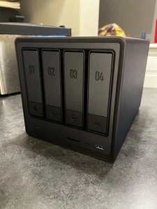 UGREEN NASync DXP4800 4-kieszeniowy NAS /w Intel N100 8GB DDR5 - Zdjęcie 1 z 11
