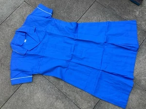 KRANKENSCHWESTERN KLEID UNIFORM NEU MITTELBLAU S/S UK 24 COSPLAY SIEHE BILDER BESCHREIBUNG - Bild 1 von 5