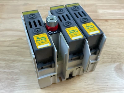 Interruptor de propósito general Bussmann CFD 30AJ3 Foto 1 de 4