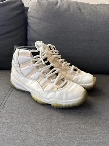 Jordan 11 Columbia OG 1996 - REPAINTED and REGLUED - Picture 1 of 8