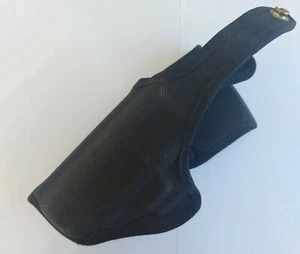 Bianchi 7001 LH AccuMold Thumbsnap Holster (USED)(GOOD CONDITION) - Picture 1 of 4