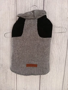 Eddie Bauer Dog Coat Medium Black Houndstooth Plaid Sherpa Lined Jacket 20-35lb - Picture 1 of 9