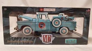 M2 Machines 1:24 1958 GMC 100 Step Side Piggyback 1:64 1 of 500 GMC Sales - Picture 1 of 5