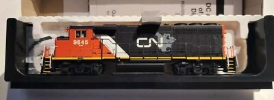 Atlas HO Scale GP40-2 Locomotive Canadian National #9645 Lok Sound  - Image 1 of 4