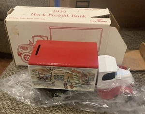 Vintage Christmas 1994 JI Case 1935 Mack Freight Bank Diecast - Picture 1 of 3