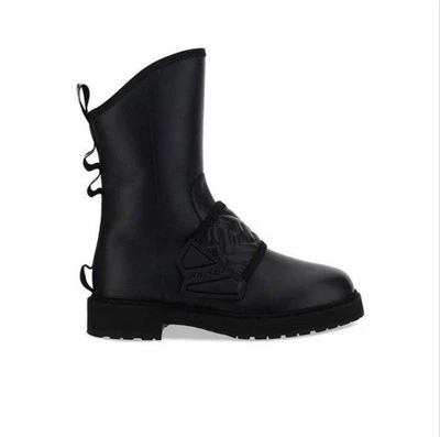 Botas de moto Fendi para mujer Foto 1 de 4